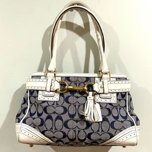 AUTHENTIC COACH HANDBAG